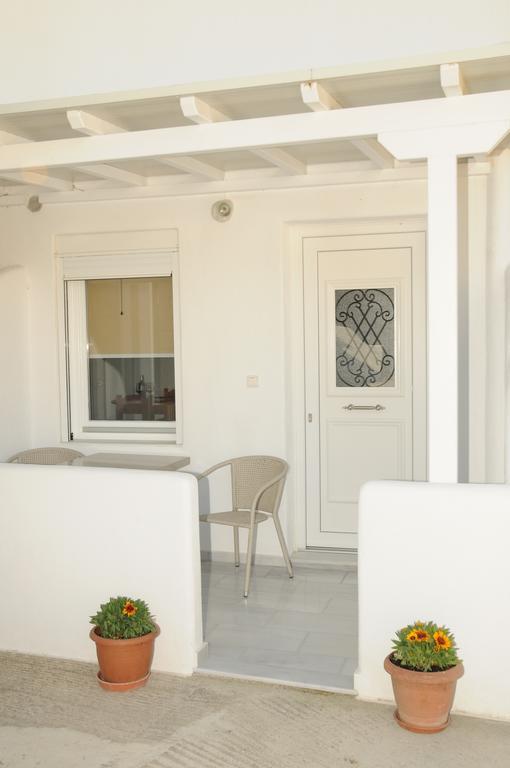Flora'S Houses Mykonos Klouvas Esterno foto