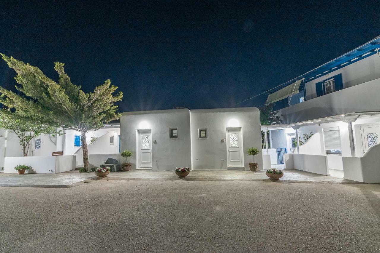 Flora'S Houses Mykonos Klouvas Esterno foto